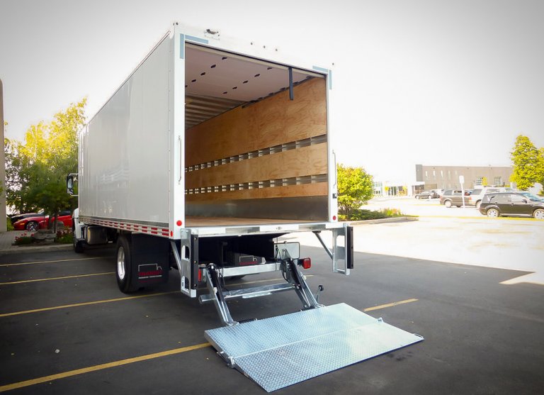 Lift Gate Equipped Trucks – ProShip Logistics